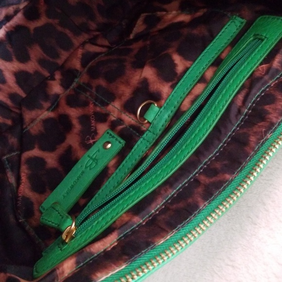 B Makowsky Genuine Leather Shoulder Bag - Picture 4 of 14